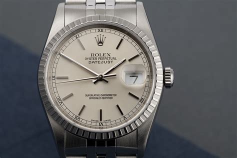 rolex datejust engine turned bezel